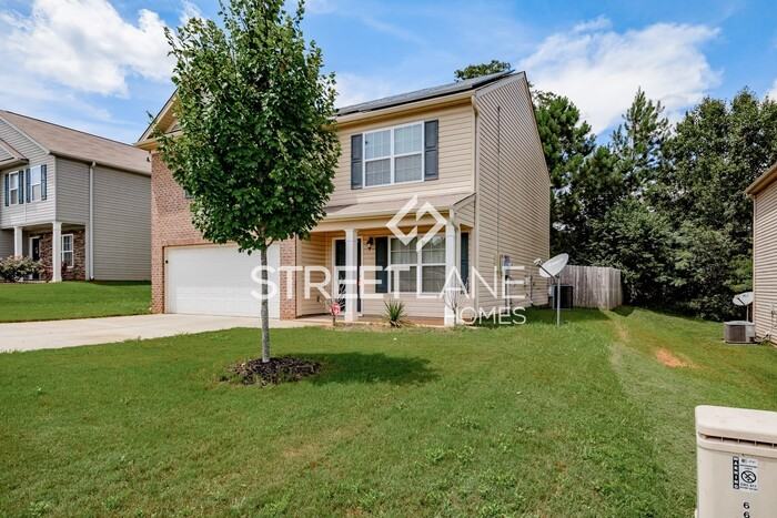 663 Markham Cir - Photo 2 of 24