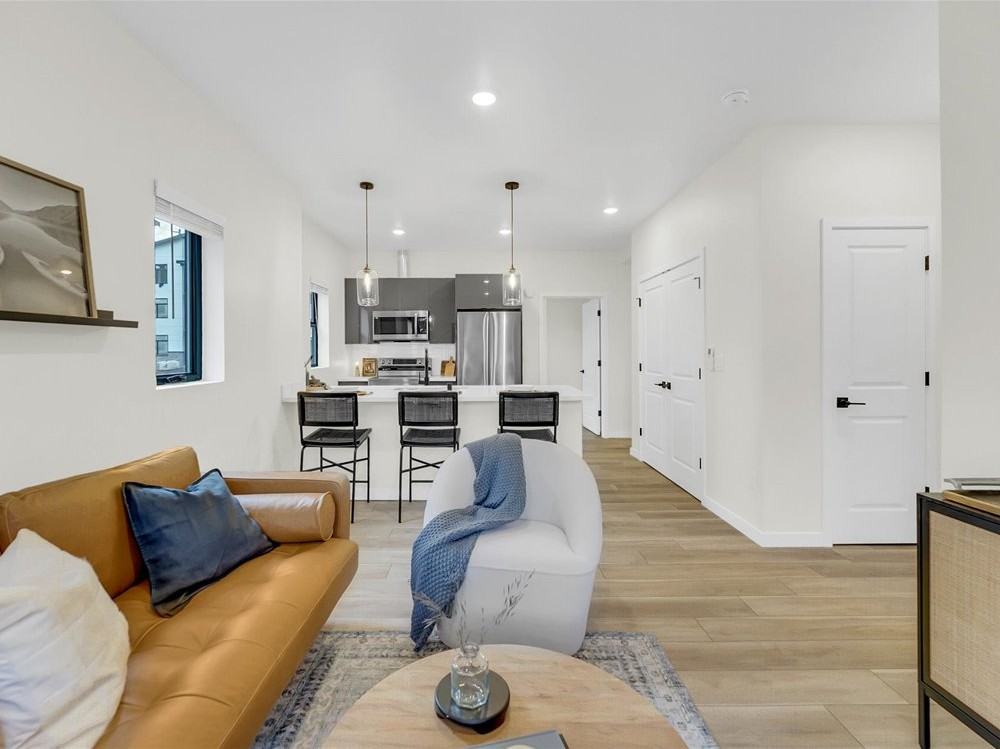 5402 The Meadowlark 5402 77th street west - 207 #5402-207 - Photo 6 of 28