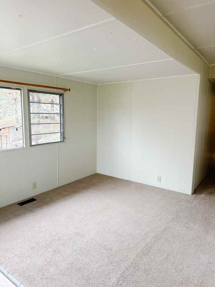 11714 East St #NA - Photo 3 of 17