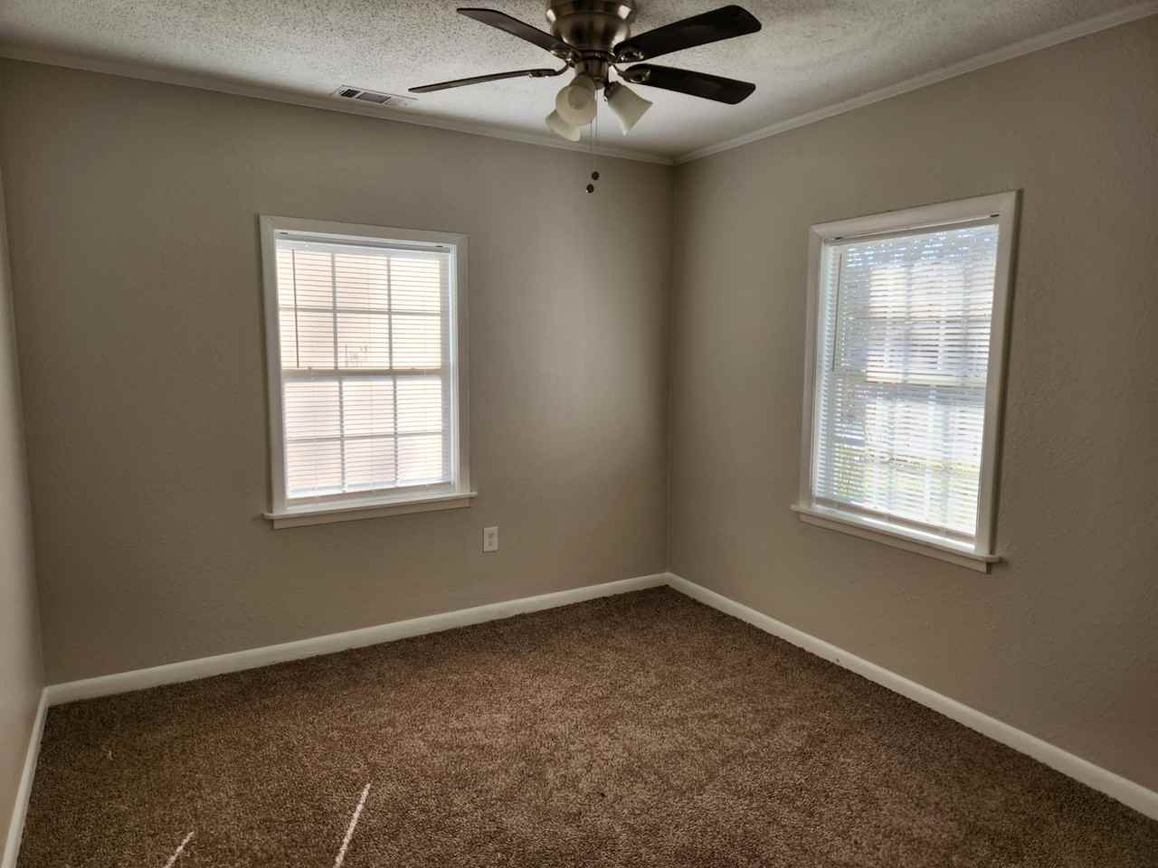 5200 Chandler St #1 - Photo 3 of 8