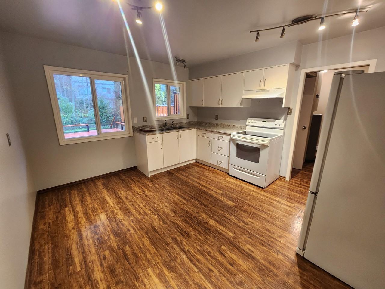 568 Phelps Avenue #1 - Photo 4 of 22