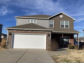 704 Sw Loudon Dr #1 - Photo 1 of 1