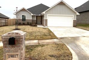 featured image of 19017 Tarver Way #1