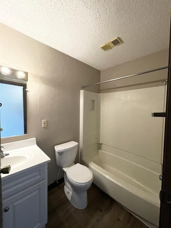 2426 Hengel Court #26-207 - Photo 5 of 7