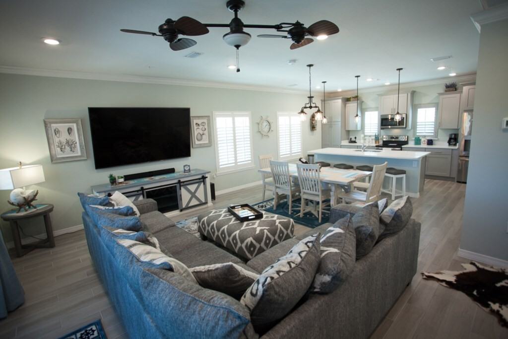 14278 Beach Heather Ct #1 - Photo 4 of 17