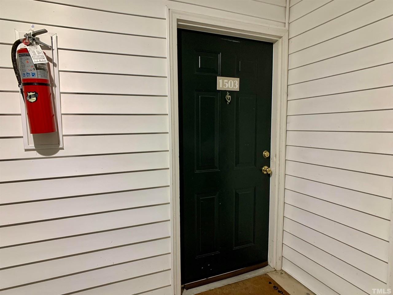 1503 Kenmore Dr #1503 - Photo 2 of 26