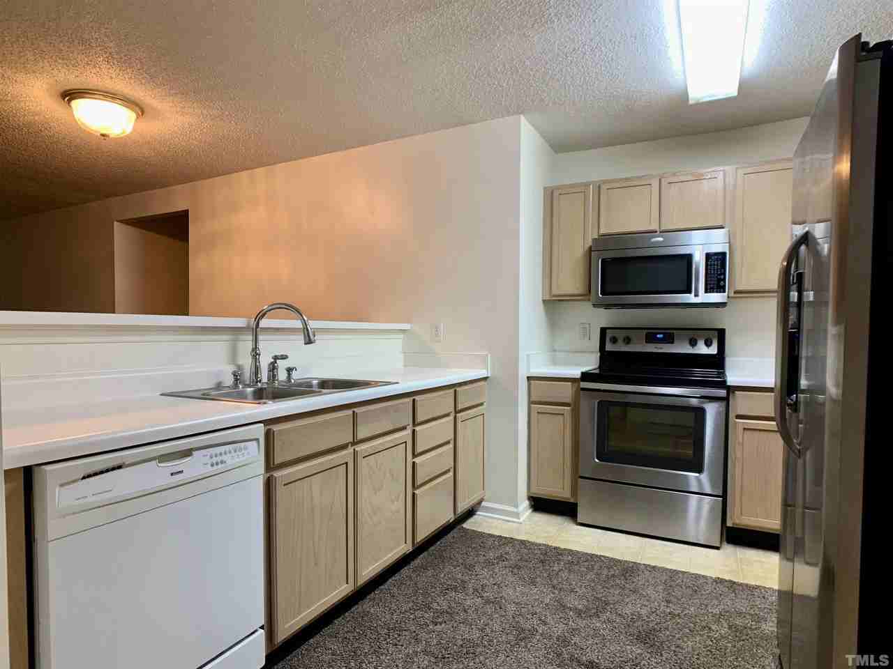 1503 Kenmore Dr #1503 - Photo 3 of 26