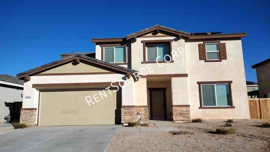 2812 La Calle Audaz Ave, Rosamond, CA 93560 4 Bedroom House for 3,700