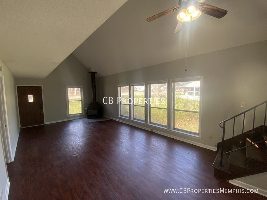 3208 Sycamore View Rd #COPY - Photo 2 of 11