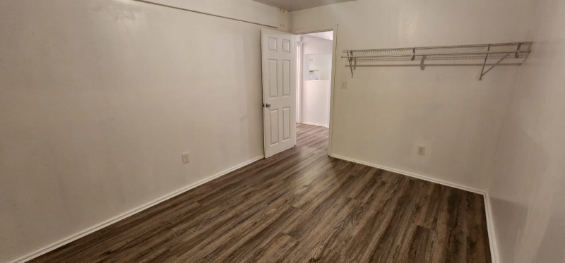 605 4th St #A - Photo 5 of 20