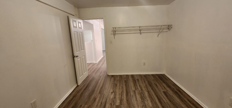 605 4th St #A - Photo 7 of 20