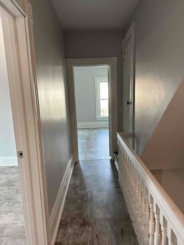 307 Loucks Ave - Photo 4 of 18