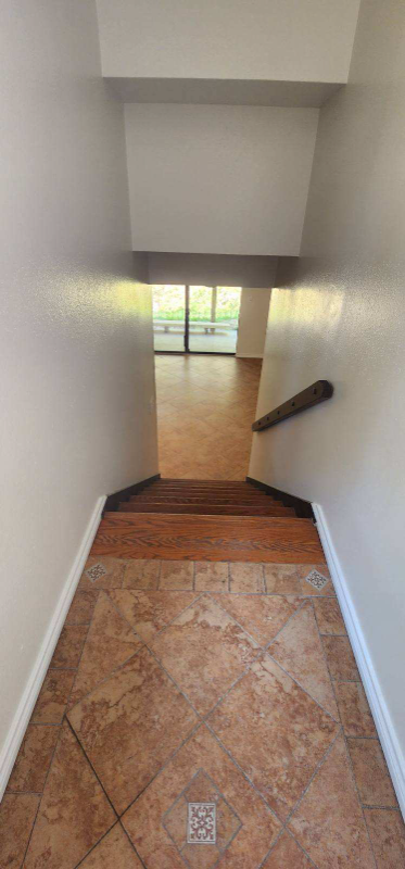 178 Holly Hill Cir #H132 - Photo 3 of 6