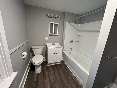 38 E Hummelstown St #B - Photo 3 of 9