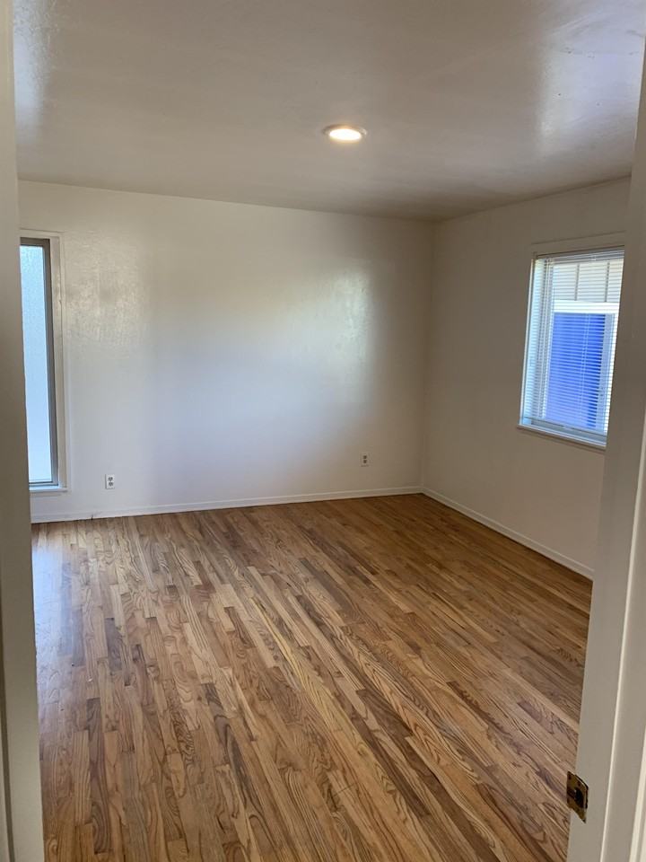 Del Playa Dr #6866 - Photo 6 of 9