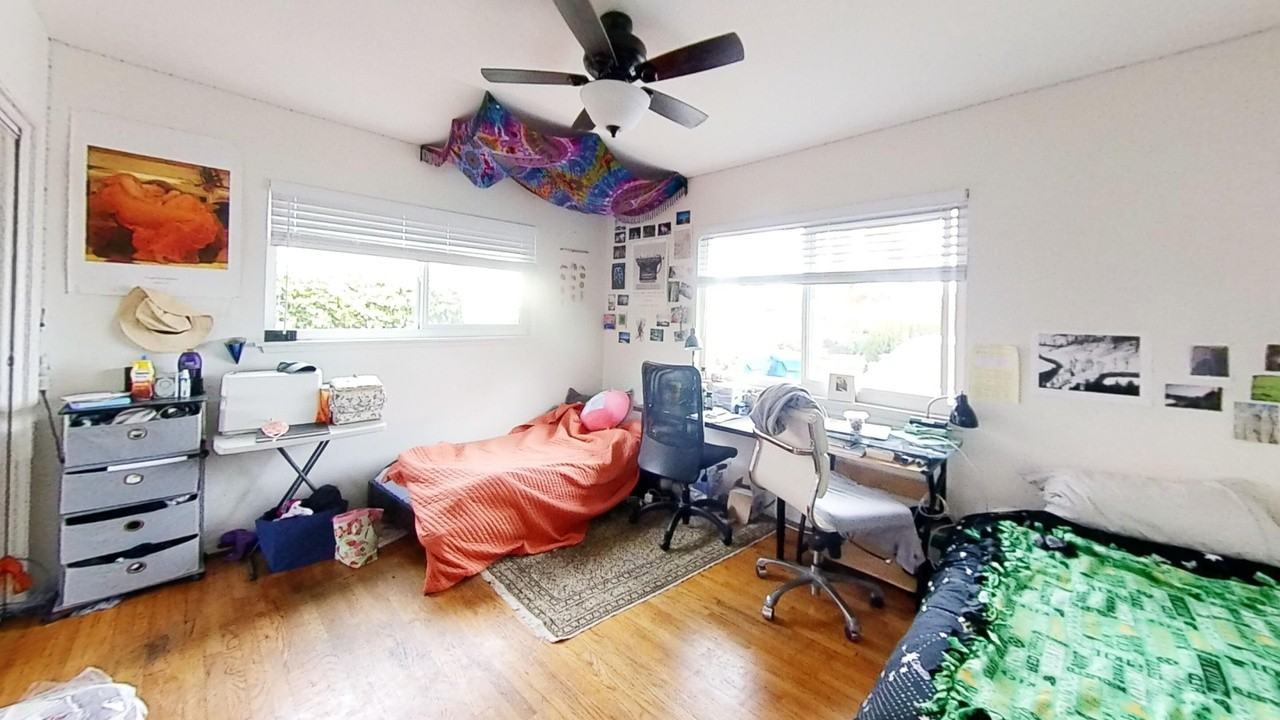 6838 Del Playa Dr - Photo 4 of 7