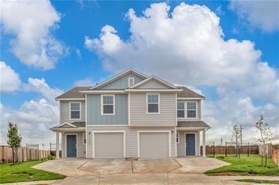 7240 Dancing Wind Lane - Photo 2 of 32