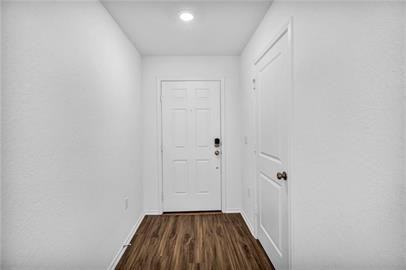 7240 Dancing Wind Lane - Photo 3 of 32