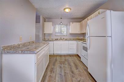 908 White Avenue - Photo 3 of 14