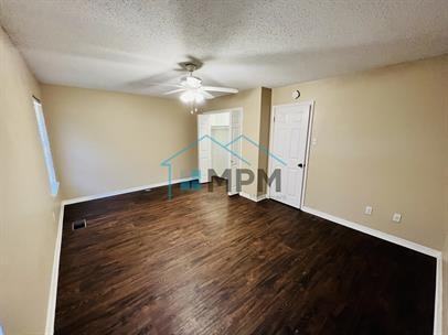 112 Westchase Drive - Photo 2 of 10