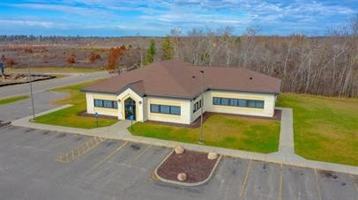 featured image of 4228 Power Dr Nw