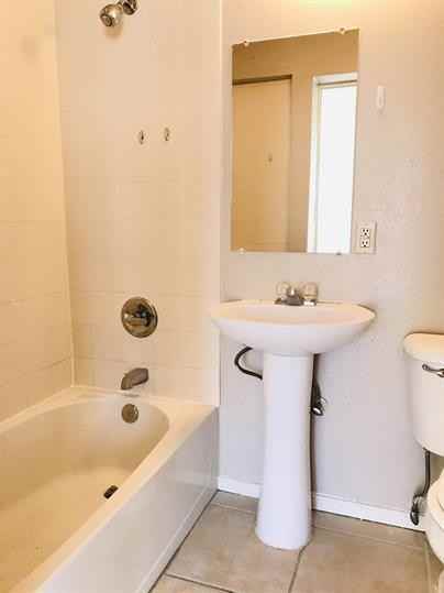 4510 Arlen Avenue - Photo 3 of 26