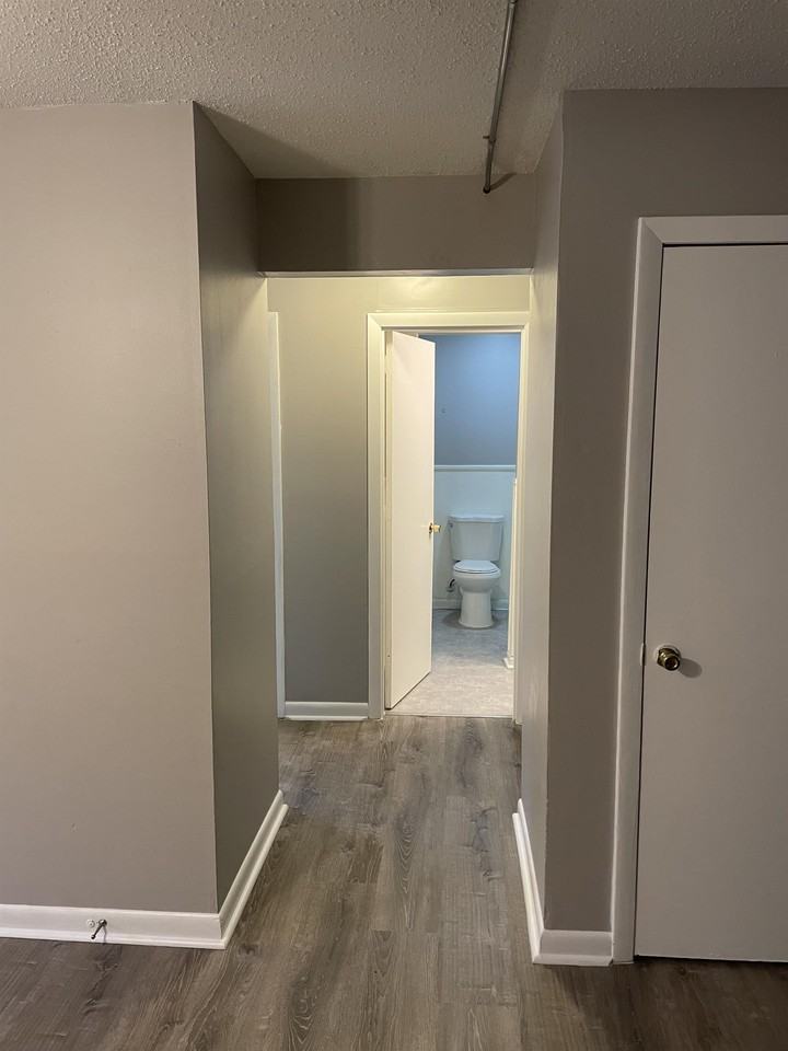 154 Amherst Road - Photo 3 of 6