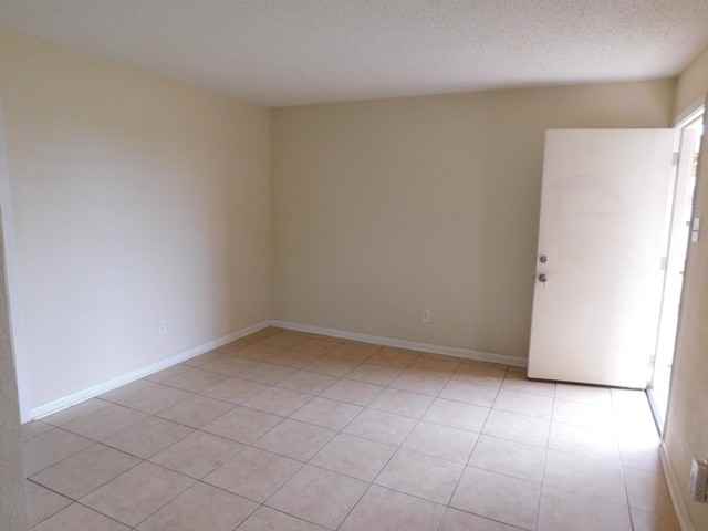 1206 Bundrant Drive - Photo 2 of 12