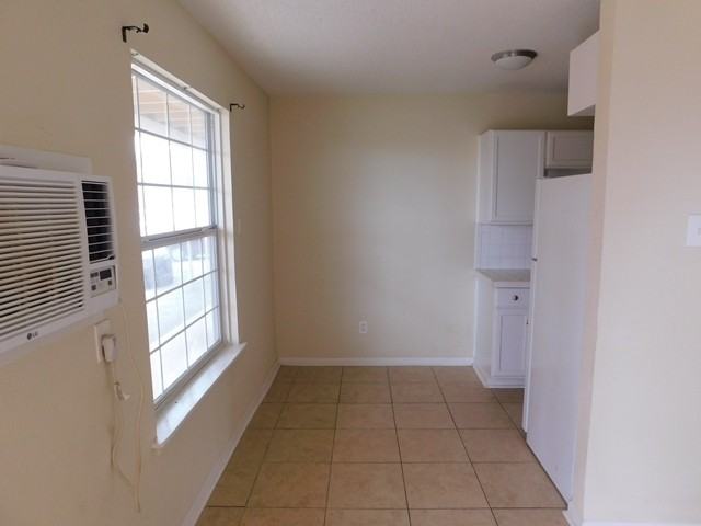 1206 Bundrant Drive - Photo 3 of 12