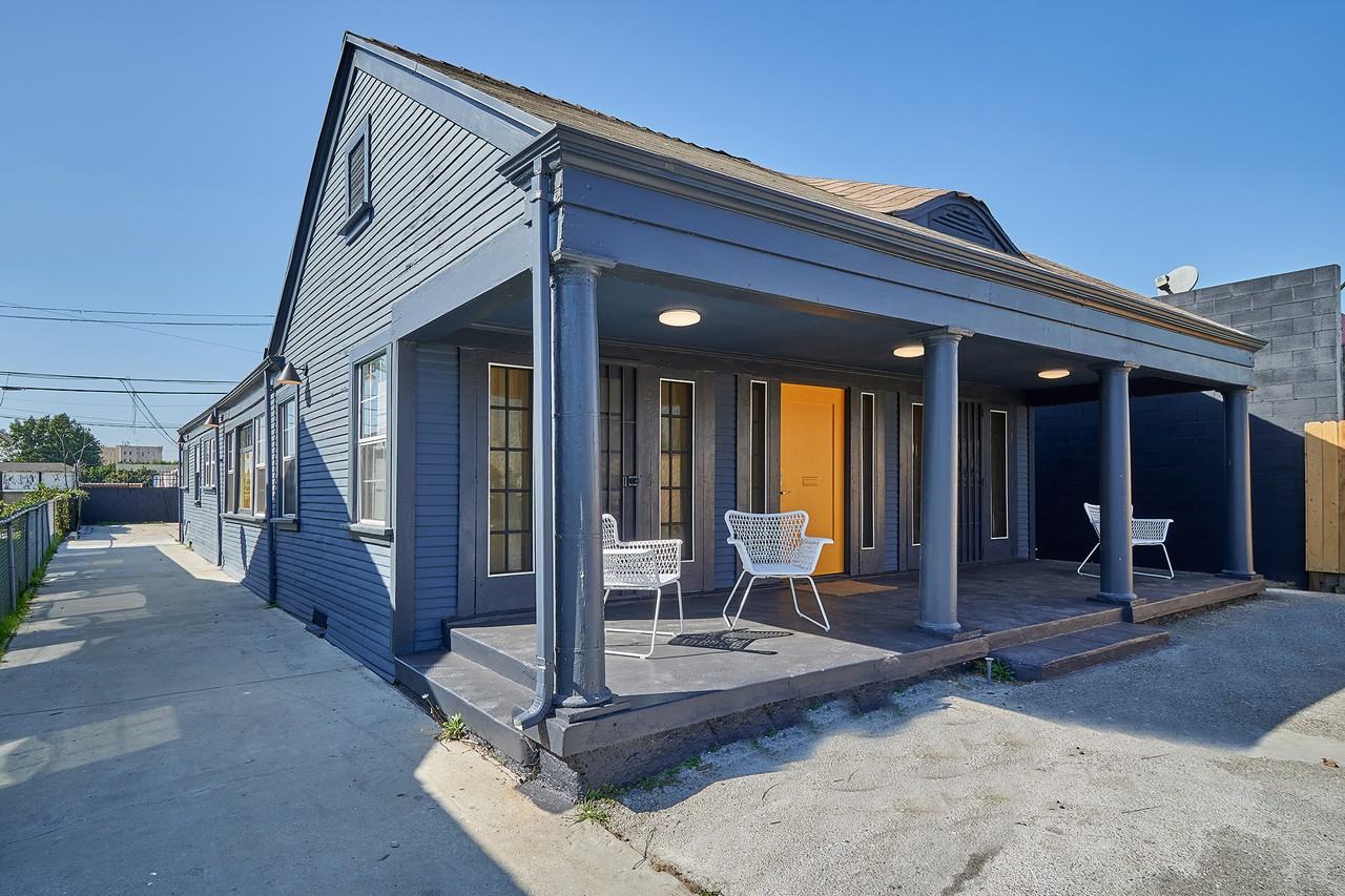 225 N Harvard Blvd Apartments in Wilshire Center Koreatown, Los