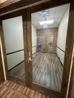 featured image of 123 W 7th St