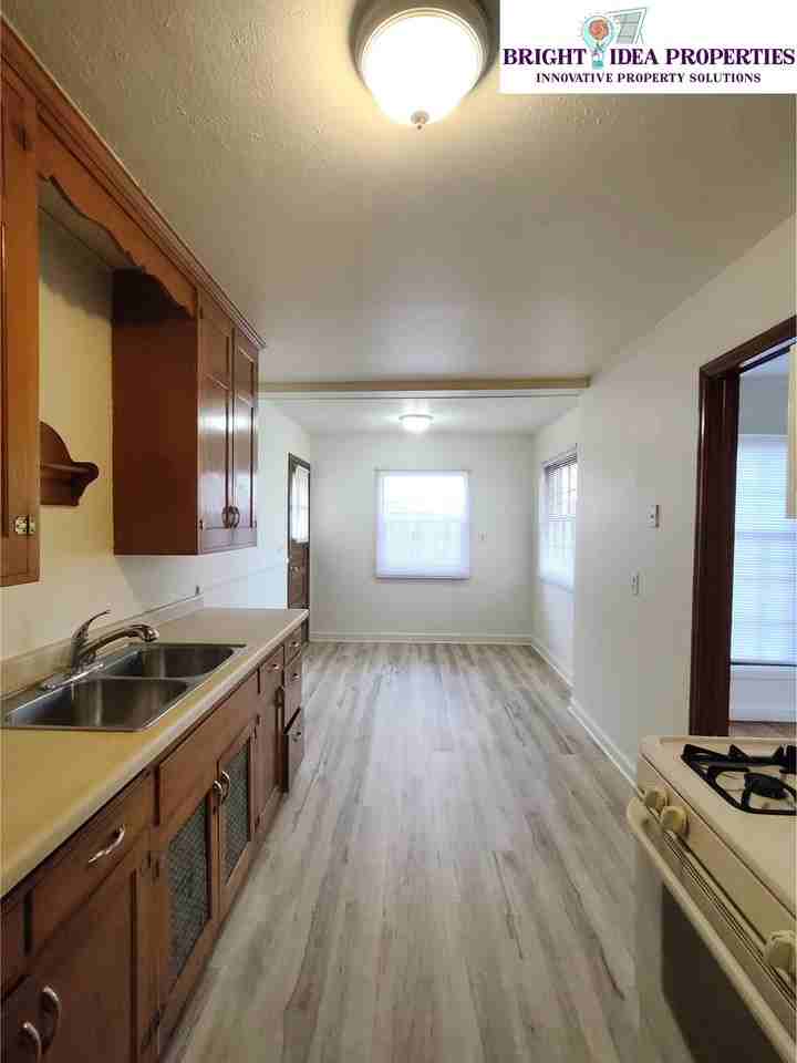 4055 Welcome - Photo 3 of 8