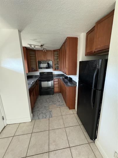 366 Third Street - Photo 3 of 8