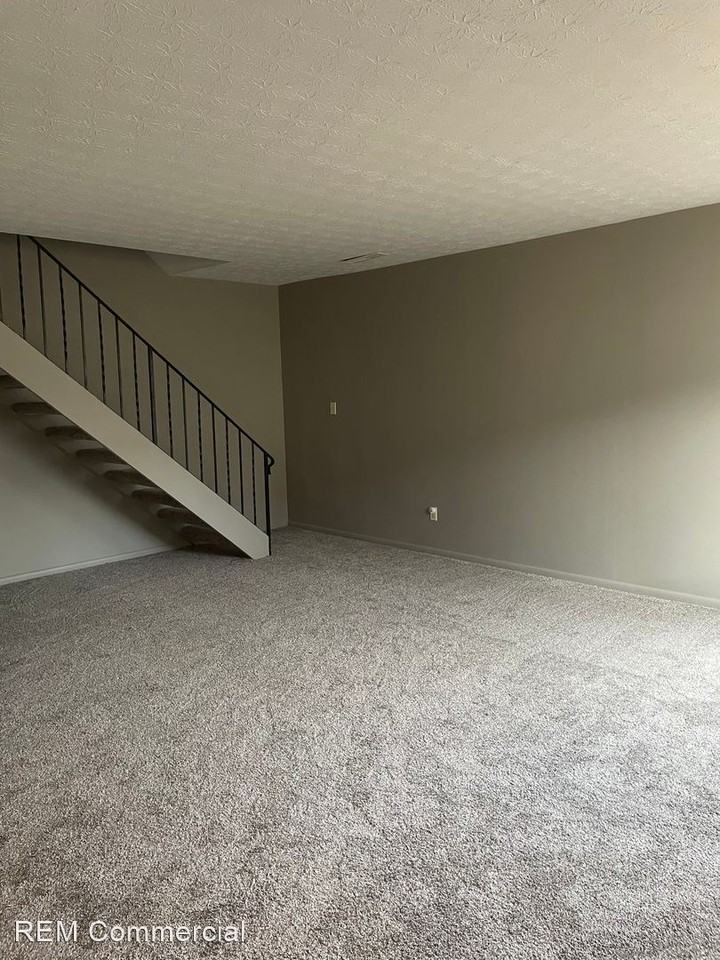 2500 Raber Rd #5B - Photo 2 of 13