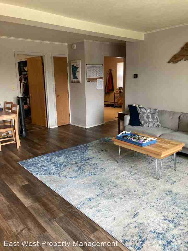 1815-1817 Jefferson St - Photo 2 of 17