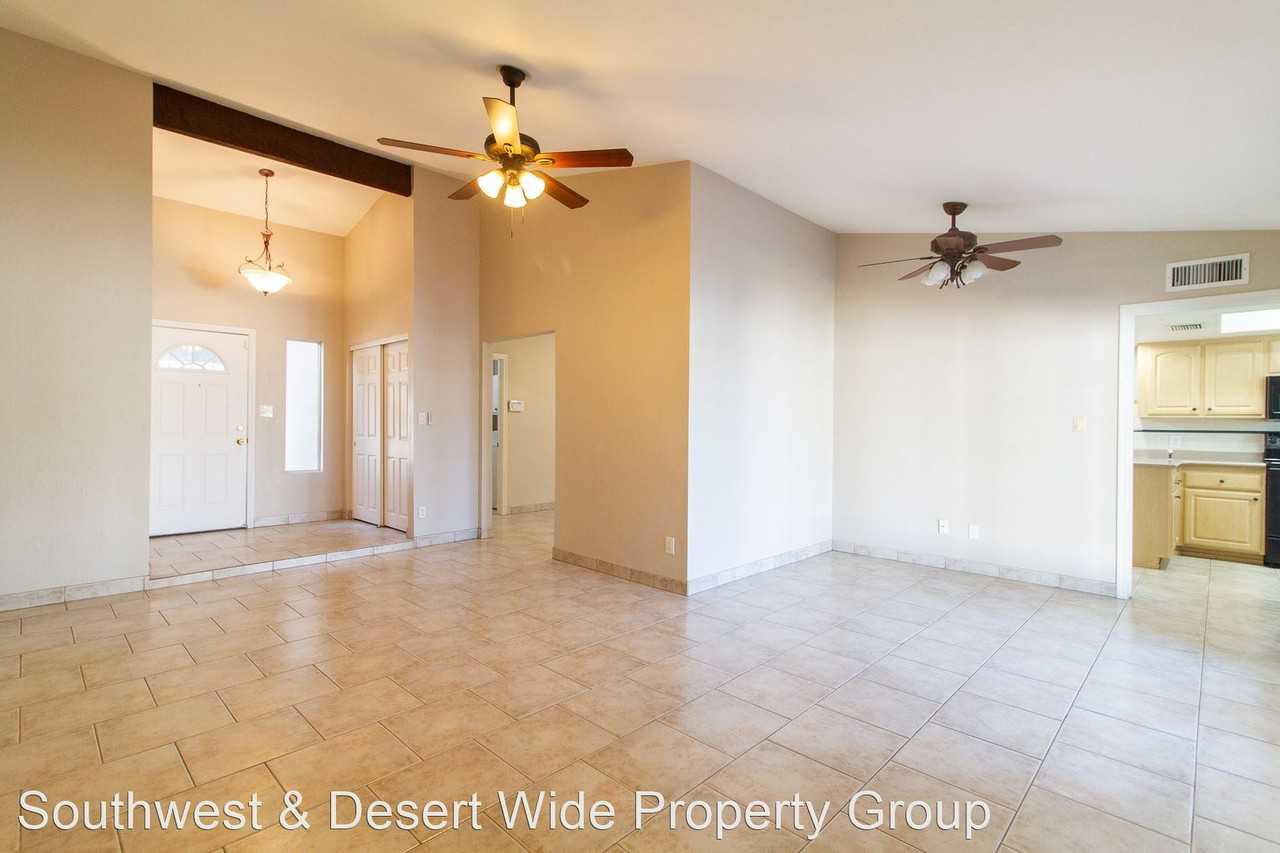 3002 N Los Altos Dr - Photo 2 of 18