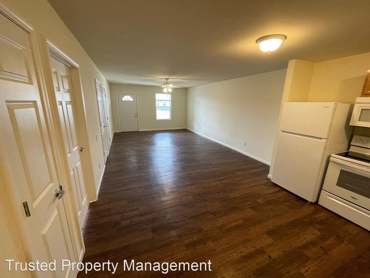 23 Montee Ln - Photo 3 of 12