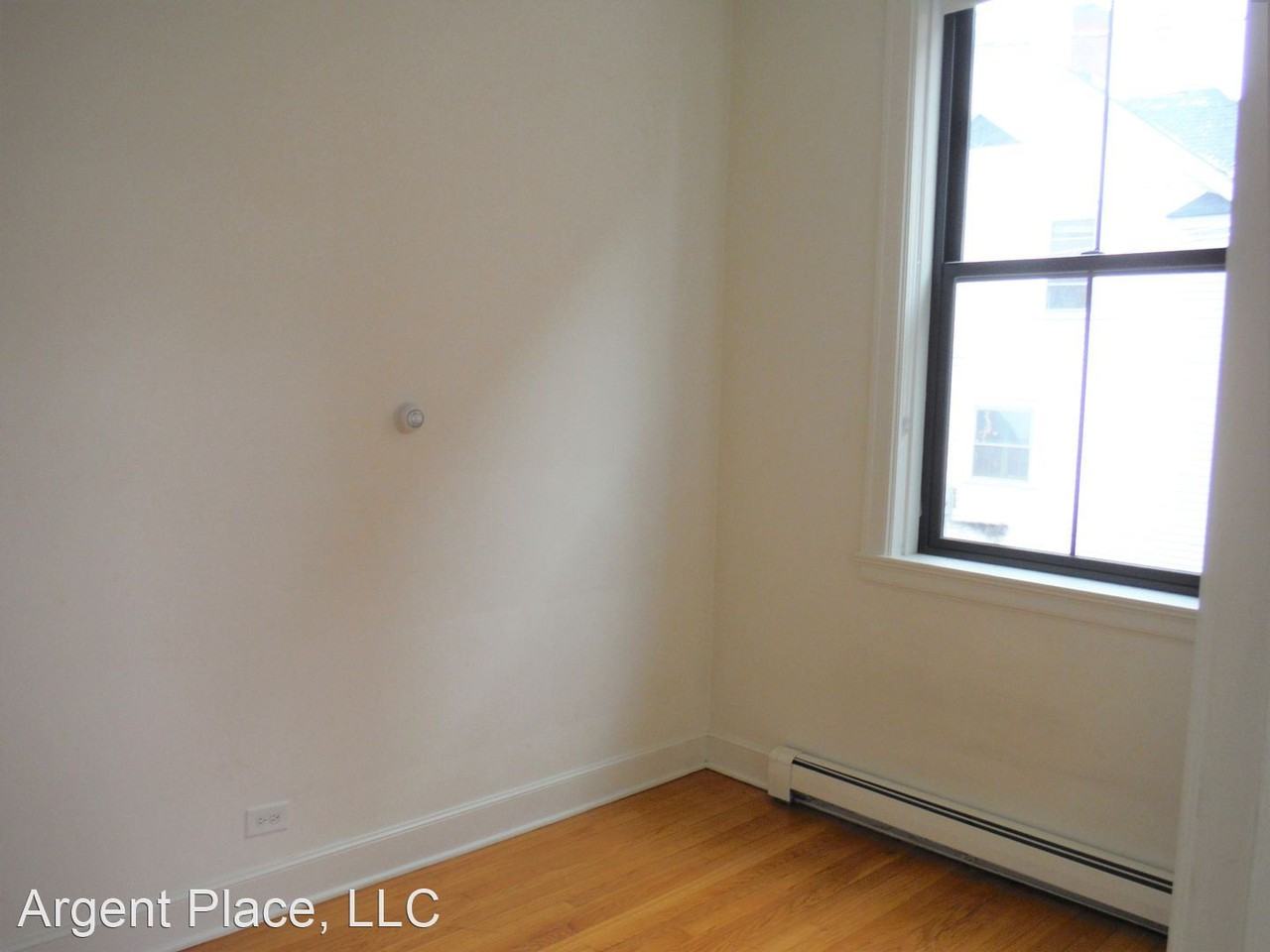 21 1/2 Sherman Ave - Photo 2 of 7