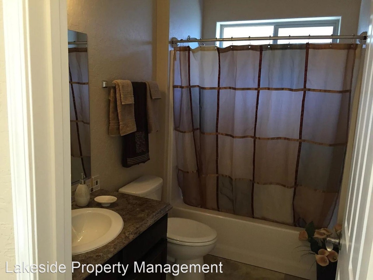 1530-1643 E. Tranquil Lane - Photo 3 of 12