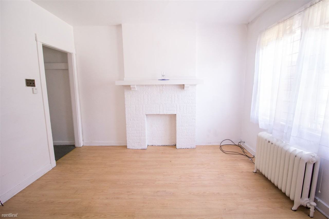 227 Chesterfield Rd - Photo 3 of 8