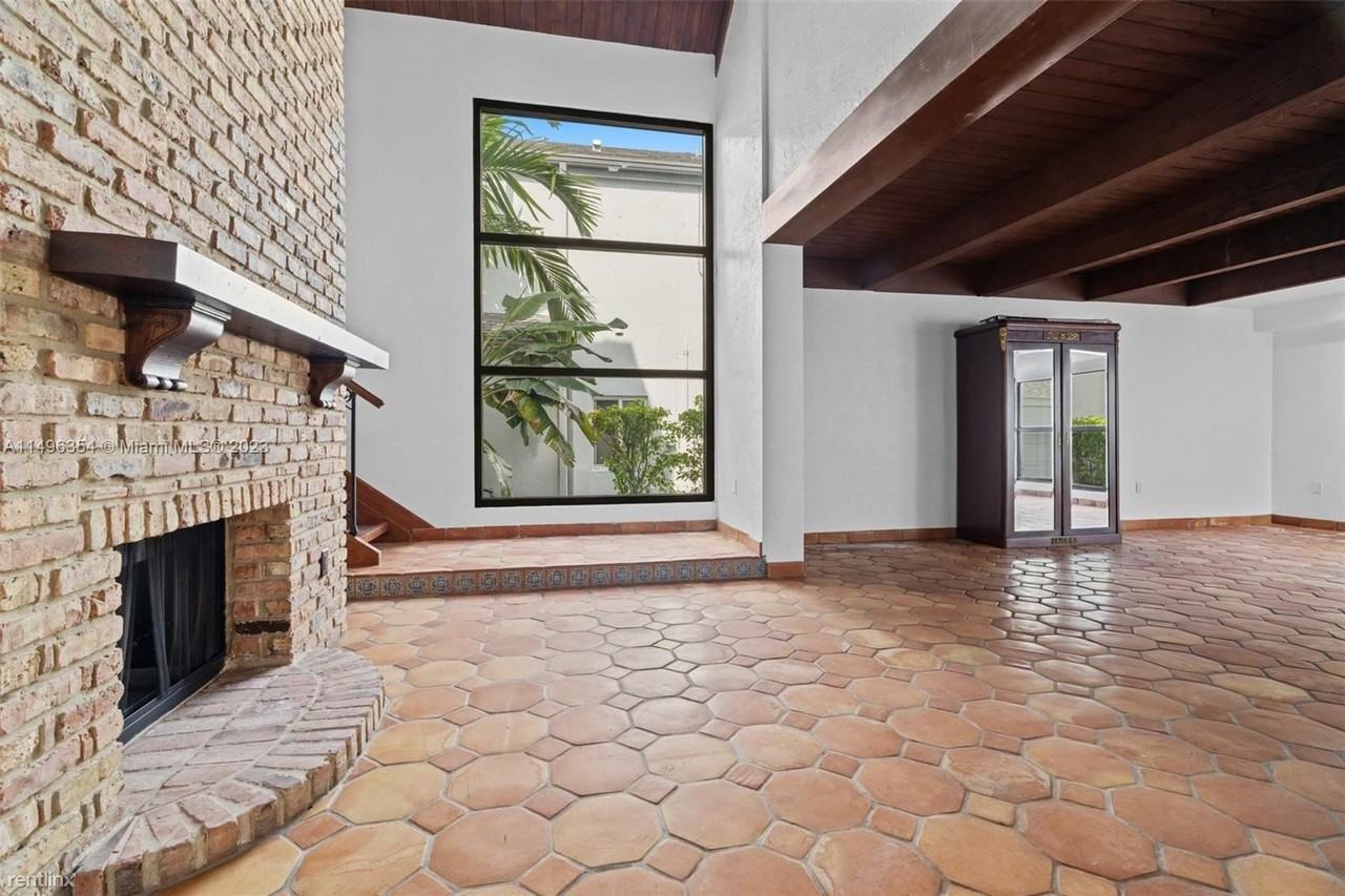 20215 W Oak Haven Cir #0 - Photo 2 of 50