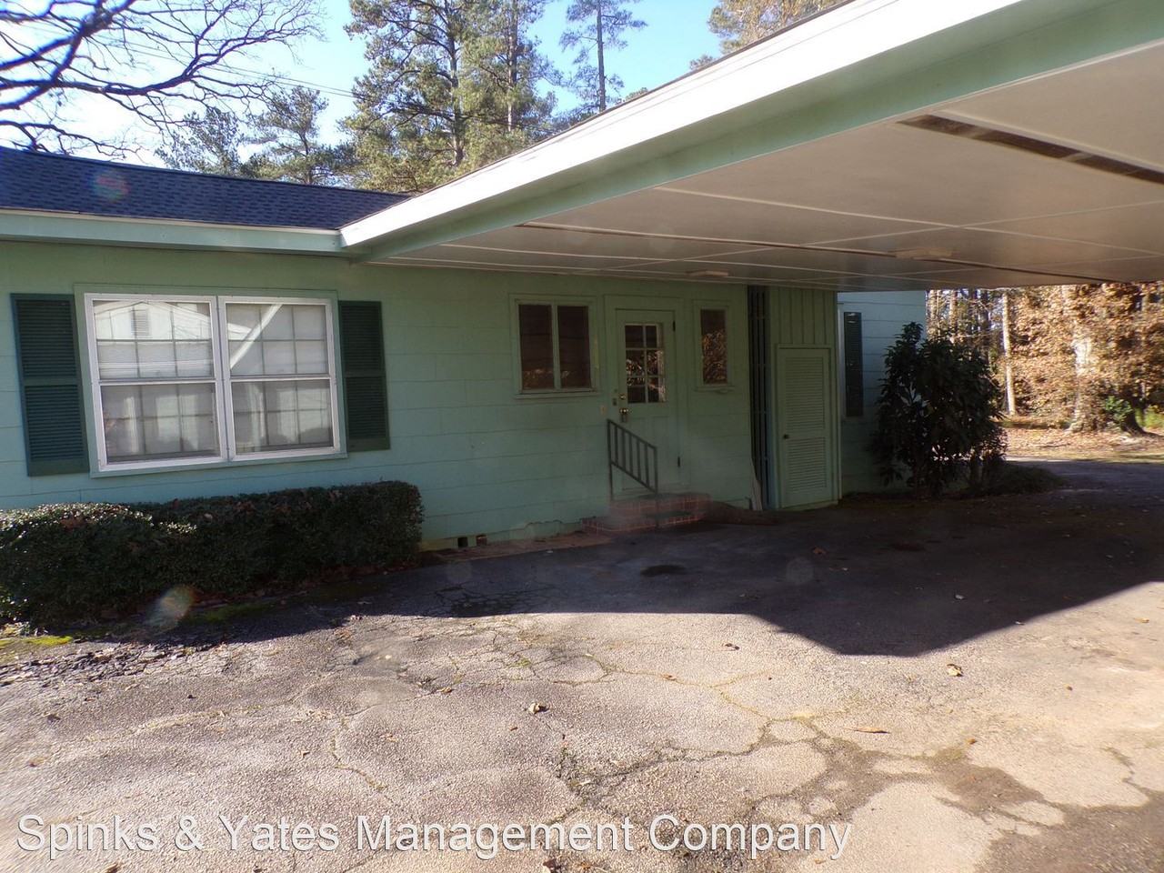 1802 Cherry Dr - Photo 2 of 11