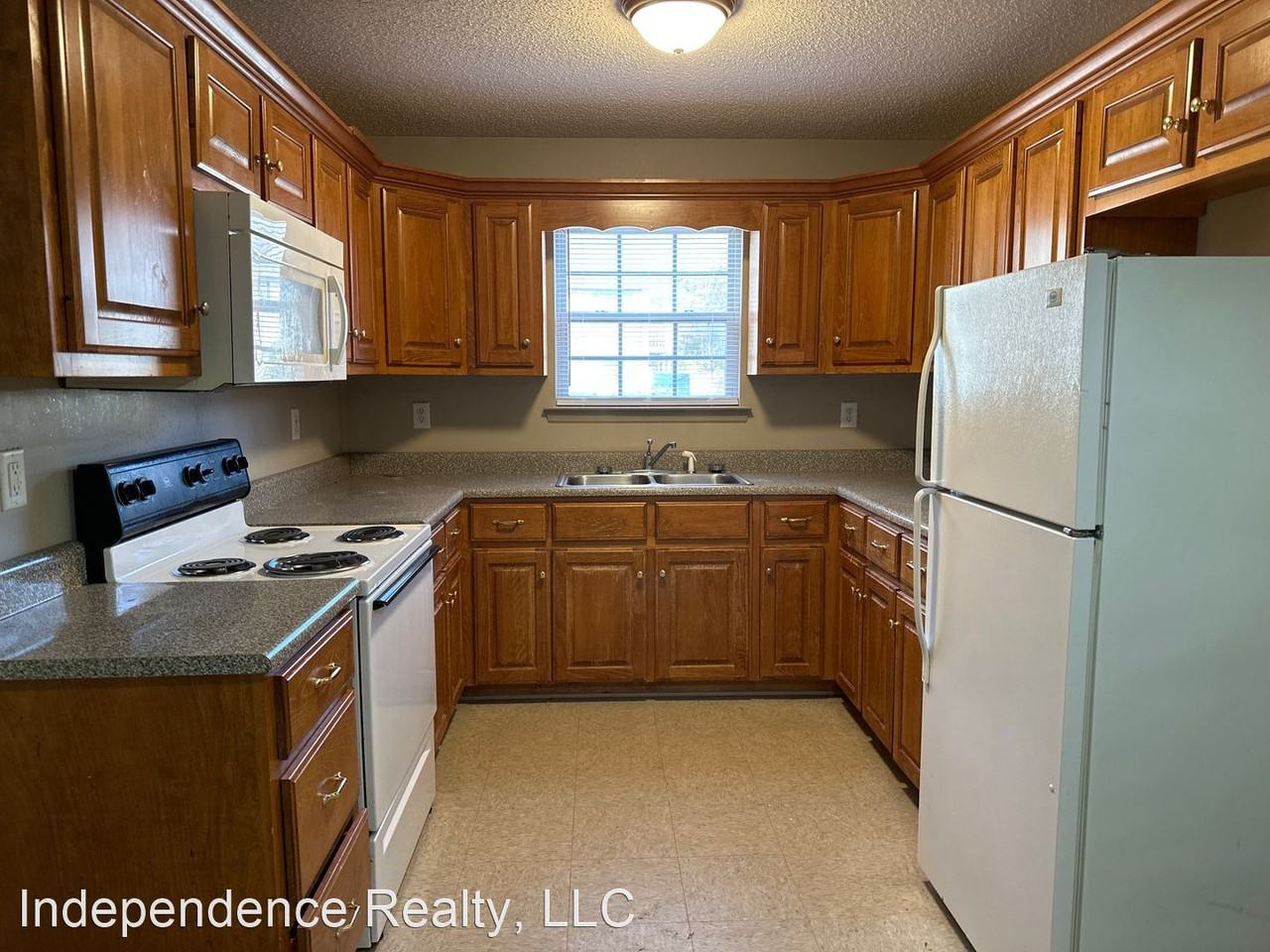 5003 Chancellor Square Apartments 5003 Chancellor Sq Nw, Huntsville