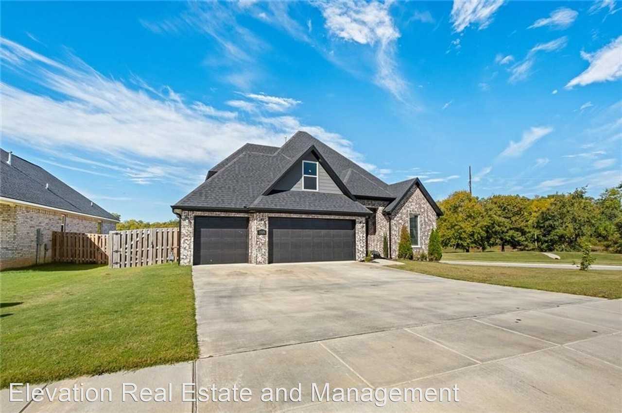 369 Waterfall Ln - Photo 3 of 28