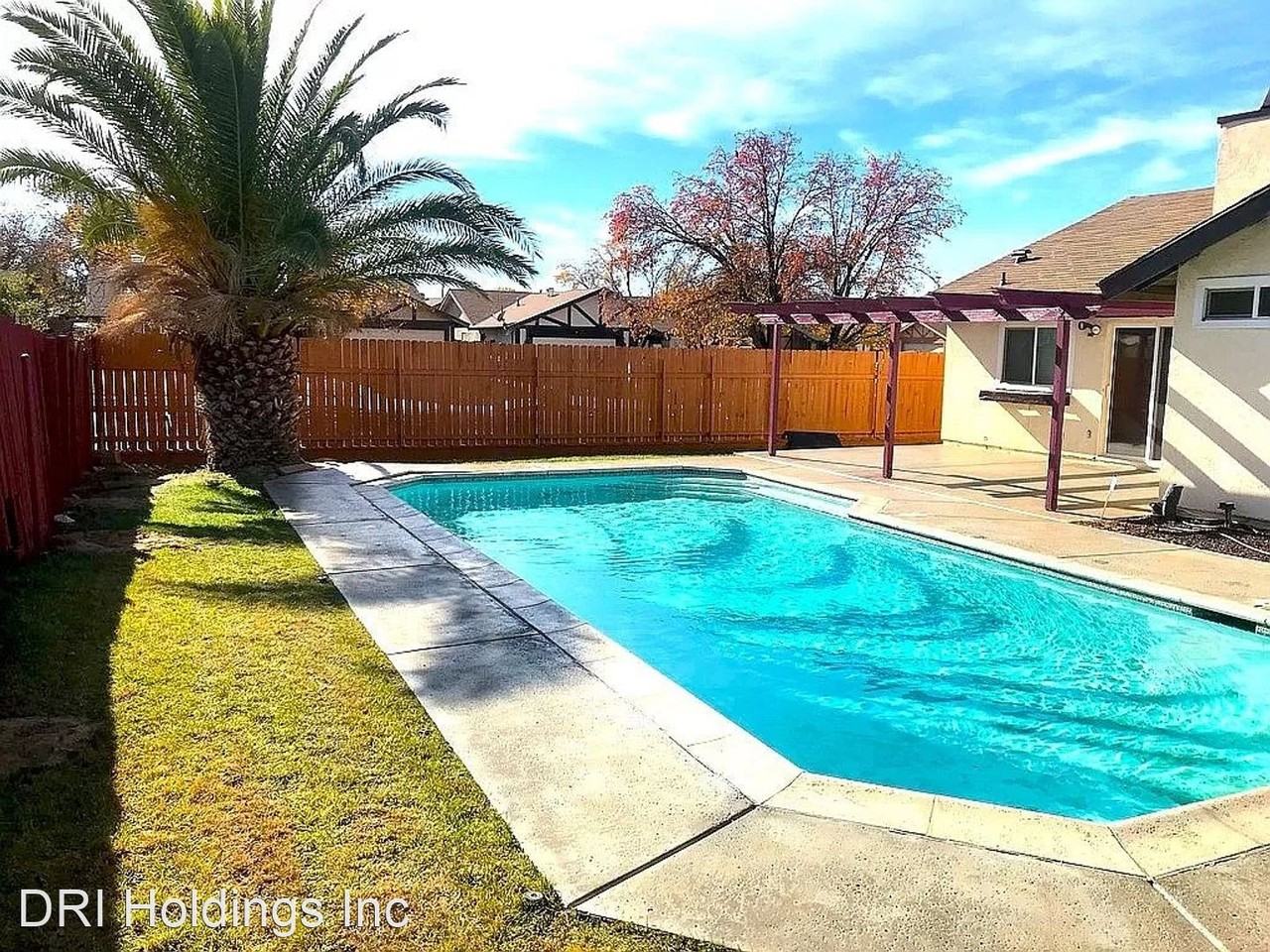 44138 Kirkland Ave - Photo 2 of 4