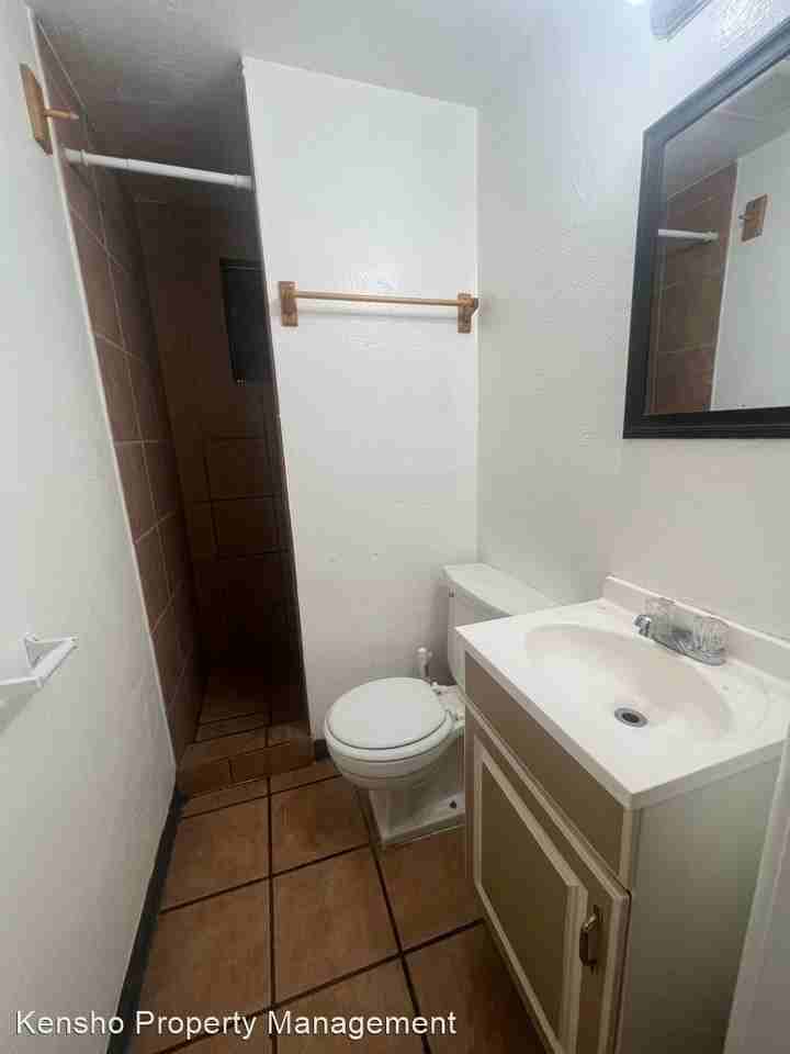 309 E Third Avenue - Photo 2 of 6