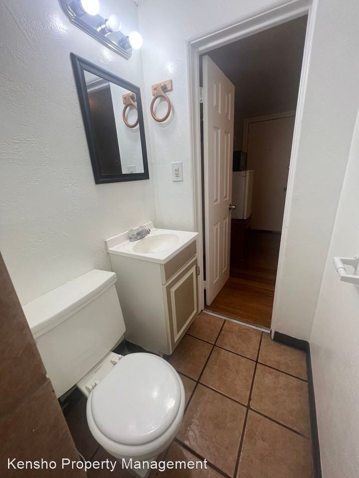 309 E Third Avenue - Photo 3 of 6