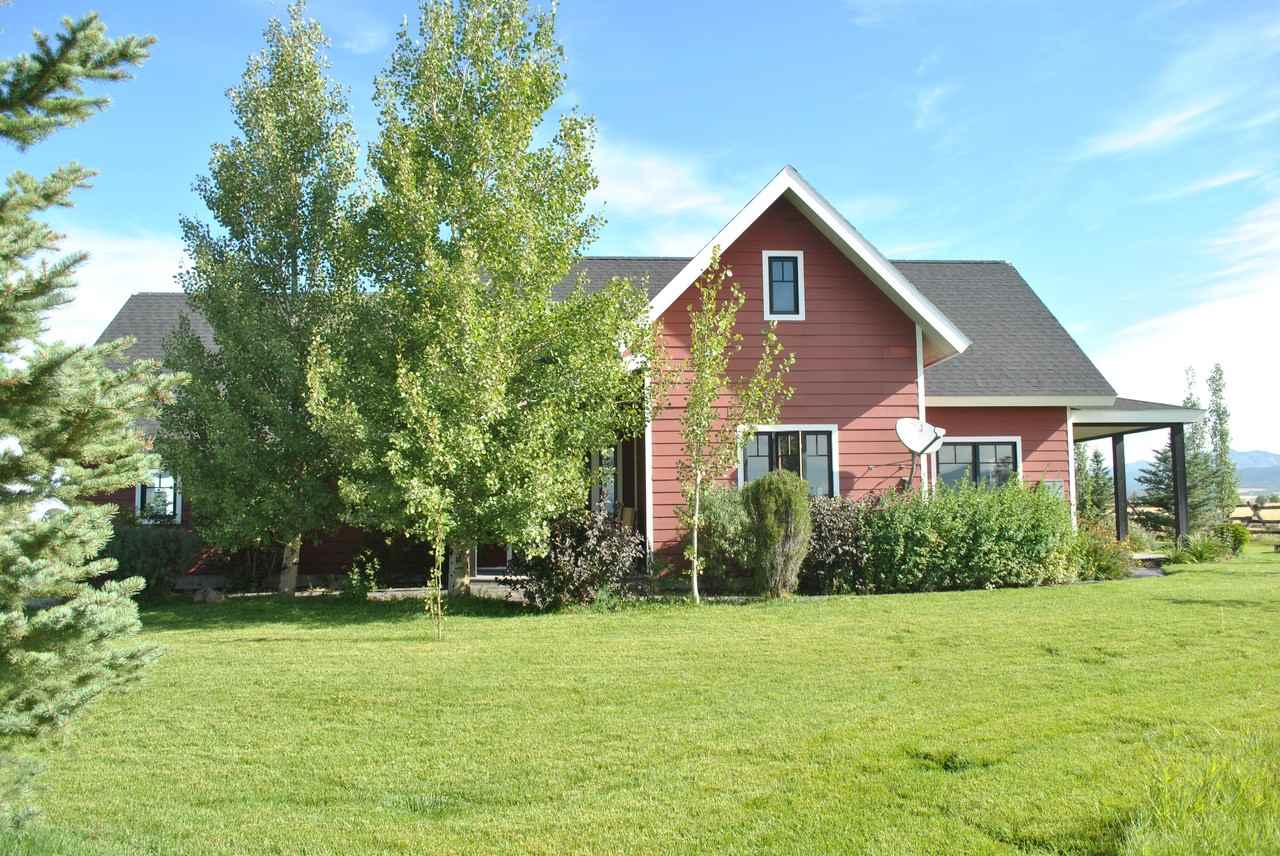 1222 Deer Springs Rd - Photo 2 of 29