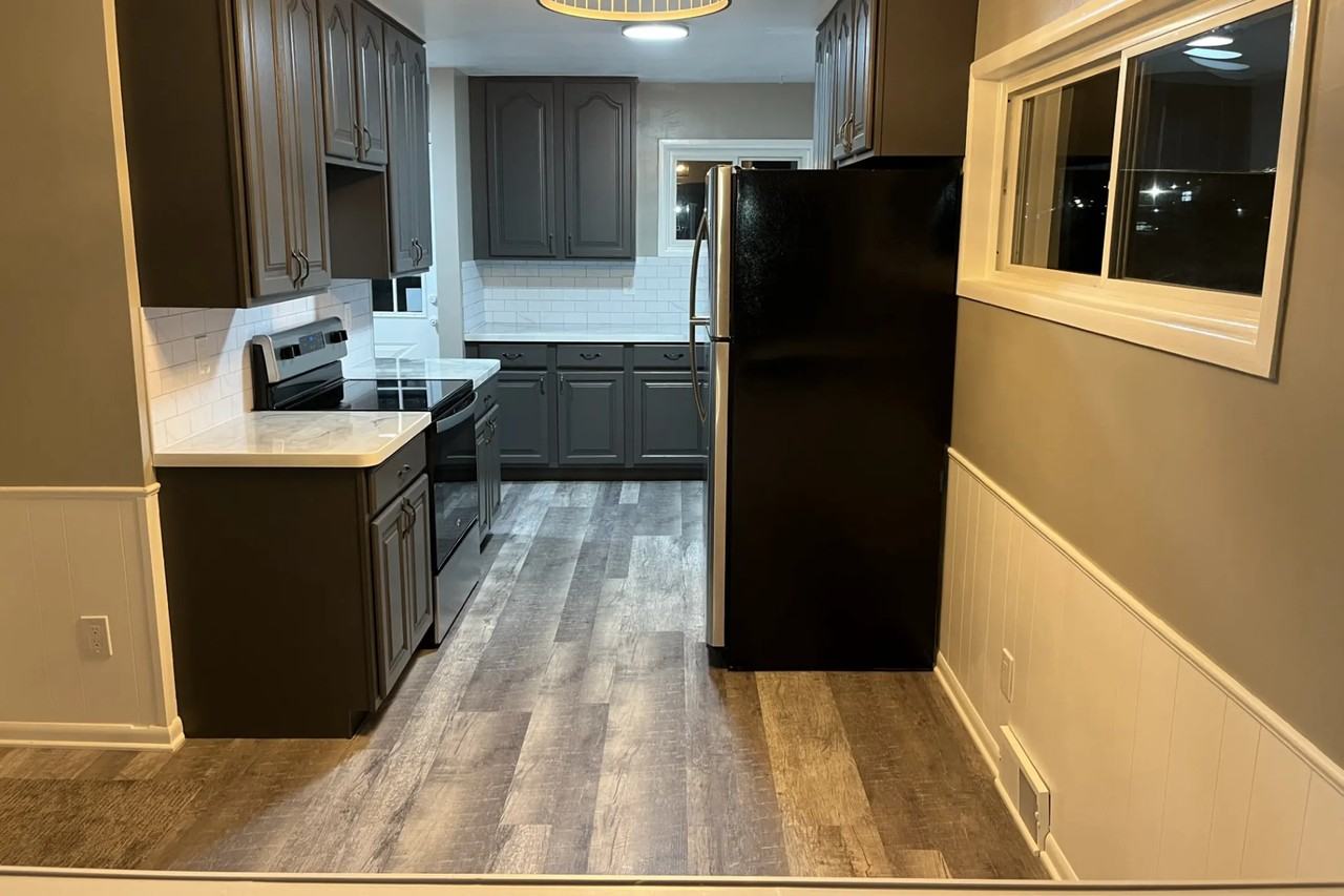 4445 Oakvista Ave - Photo 2 of 12