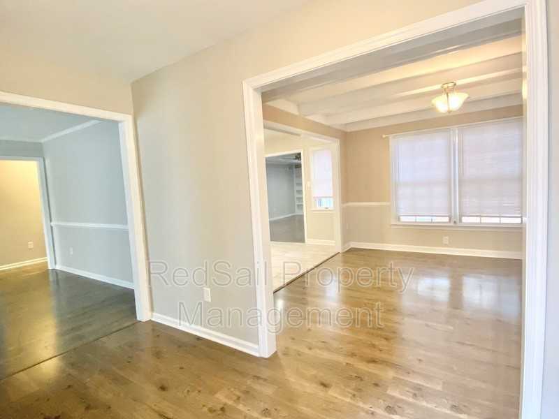34 Hatteras Lndg - Photo 3 of 24
